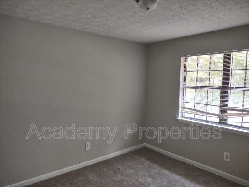 Photo - 130 Meadowbrook Ct Unidad B