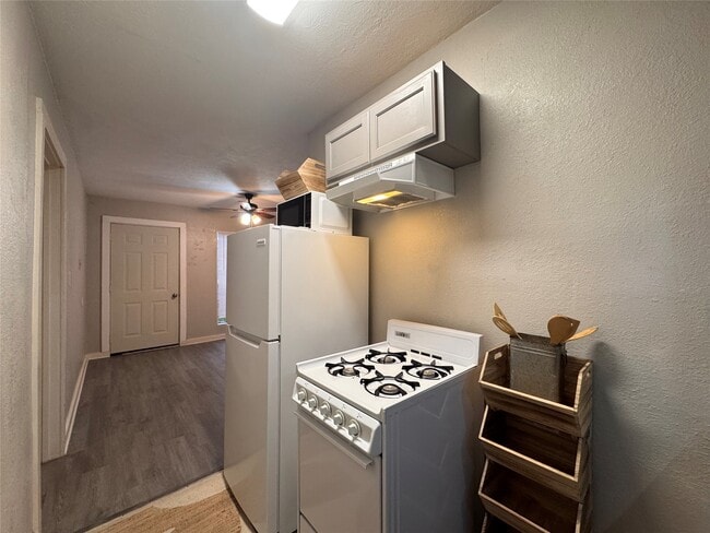 Photo - 1813 Hatwell St Unit A