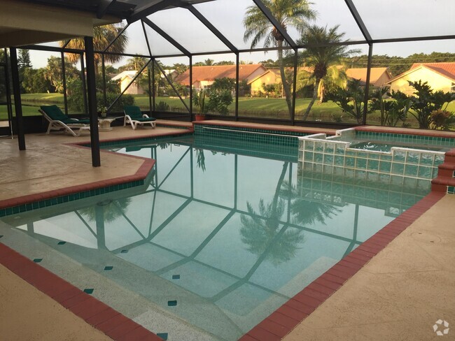 Building Photo - 9775 Sun Pointe Dr Rental