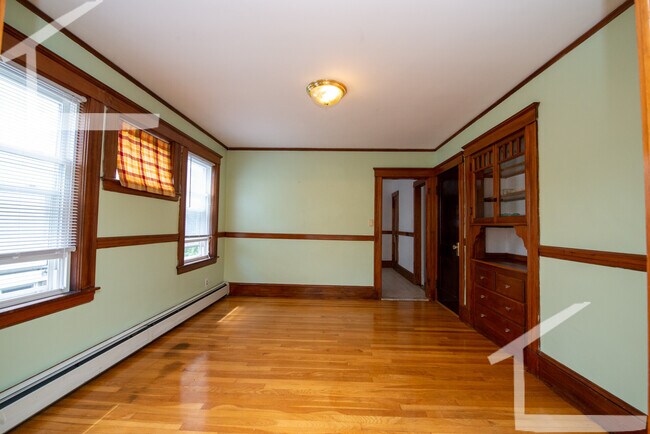 Photo - 14 Lyne Rd Unit 1