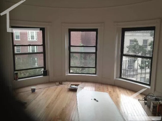 Photo - No Brokers Fee, No Security Deposit, Central Kenmore Sq. Location, Heat, Hot Water Included