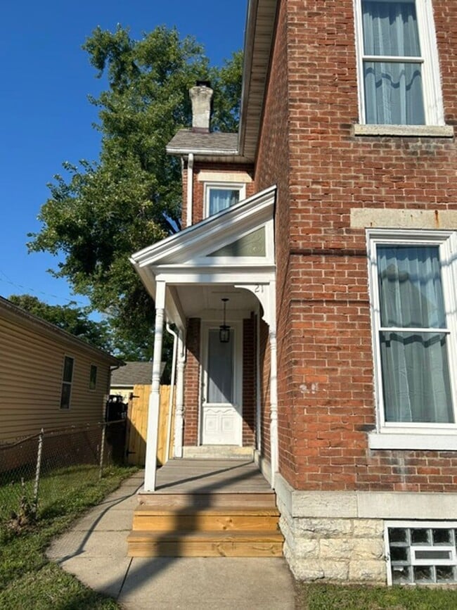 Photo - 19-21 S. Van Lear St. Unit 21