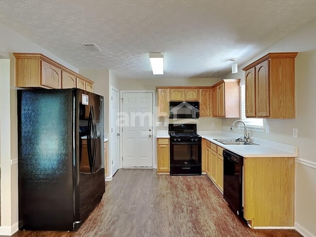 Photo - 3561 Stephens Creek Pl