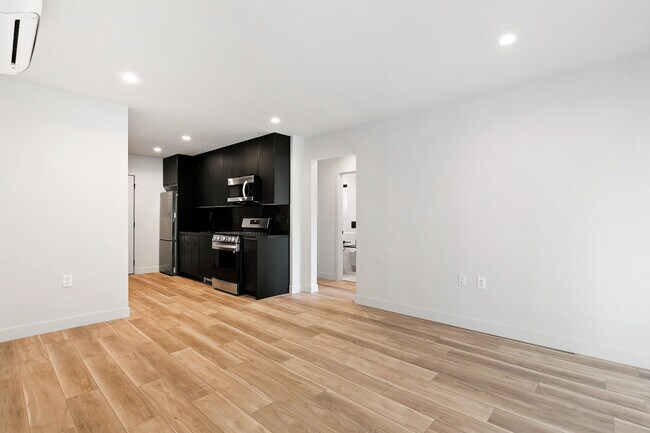 Photo - 221 Lucas Ave Unit 1