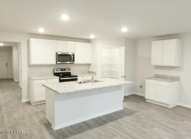 Photo - 3904 Silver Spur Rd