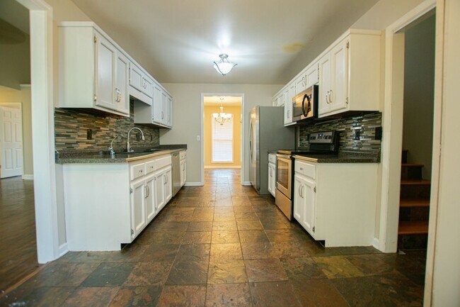 Photo - Pet Friendly Three Bedroom with Bonus!