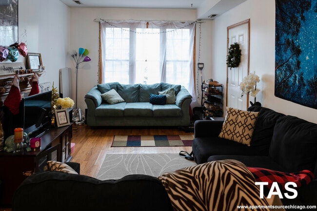 Photo - 918 N Paulina St