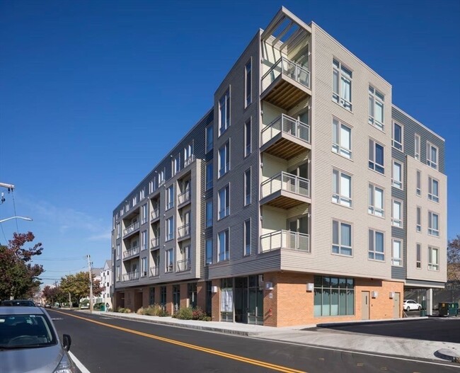 Photo - 640 Boston Ave Unit 2-10