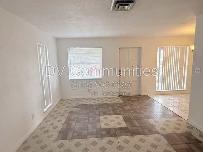 Photo - 1100 70th St N Unit 4