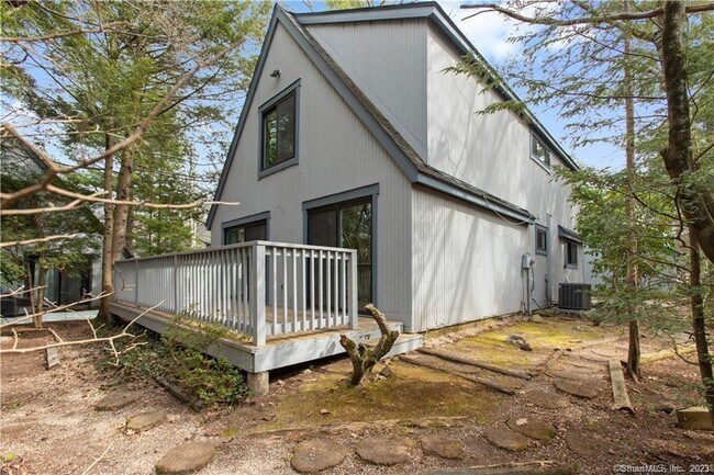 Photo - 7 Pond Cir Unidad 7