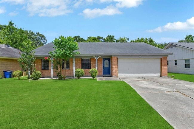 Photo - 206 Ron Cir House