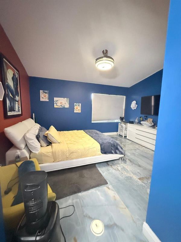 Photo - 11 Capitol Ct