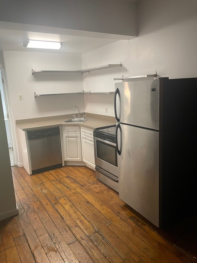 Photo - 4520 Liberty Ave