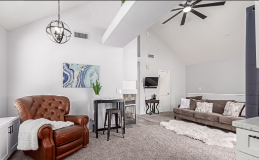 Photo - 1633 E Lakeside Dr