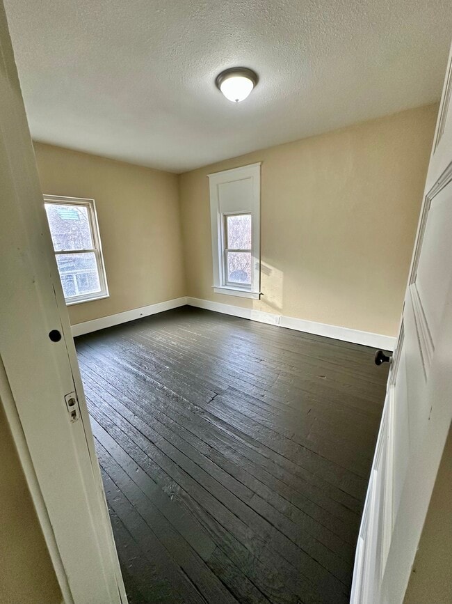 Photo - 735 Fountain Sq Unidad 735.5 Up