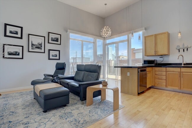 Photo - 1438 Little Raven St Unit CB409