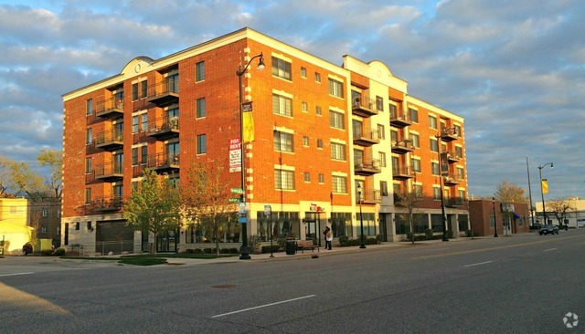 Building Photo - 8255 Skokie Blvd Rental