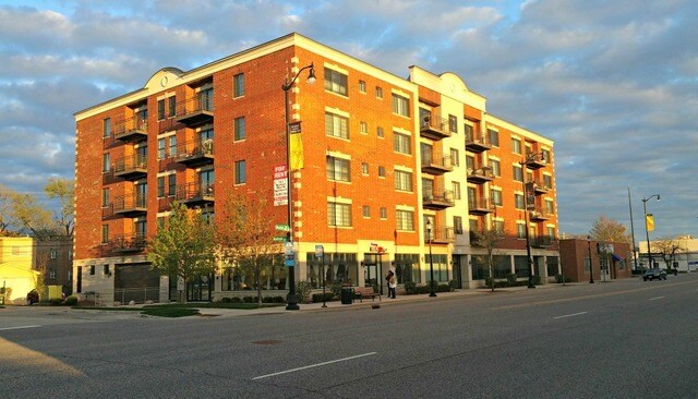 Building Photo - 8255 Skokie Blvd Rental