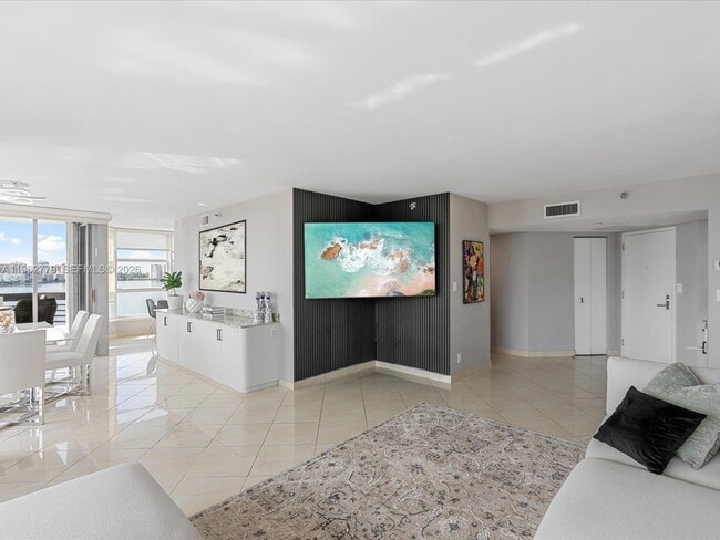 Photo - 19195 NE 36th Pl Unit 1010