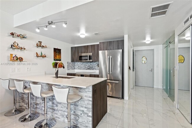 Photo - 488 NE 18th St Unit 4307