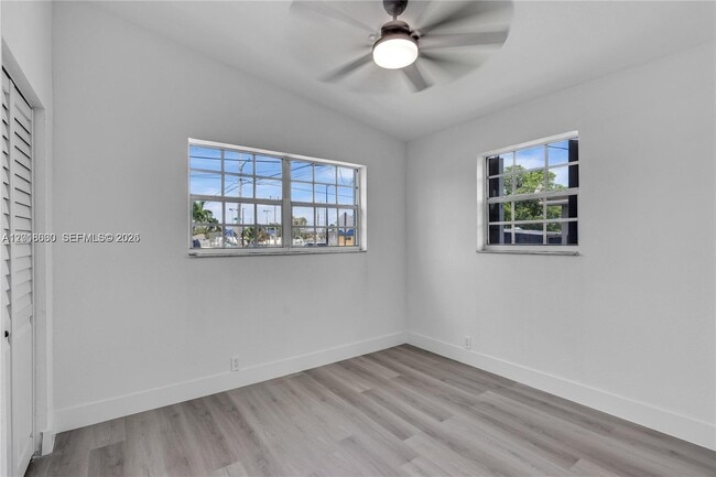 Photo - 2195 W 5th Ave Unidad 1