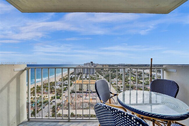 Photo - 111 Briny Ave Unidad 25-10