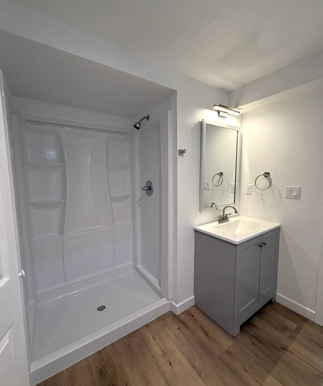 Photo - 2 weeks free!! 5080B E Warren Ave, Unit 52... Unit 5272