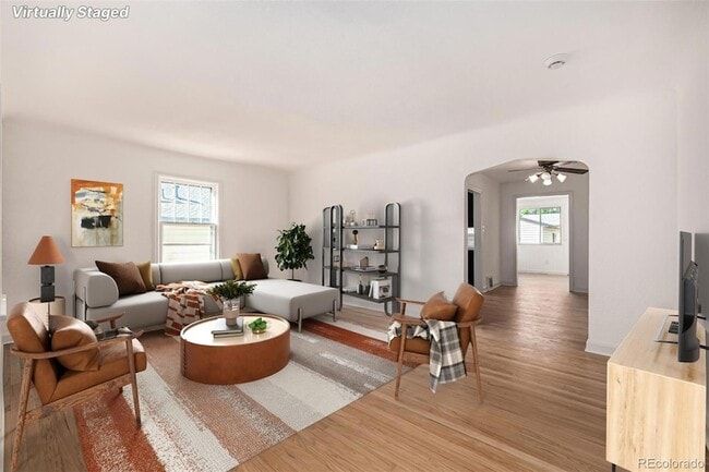 Building Photo - 1409 S Clermont St