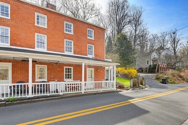Photo - Ellicott City, MD