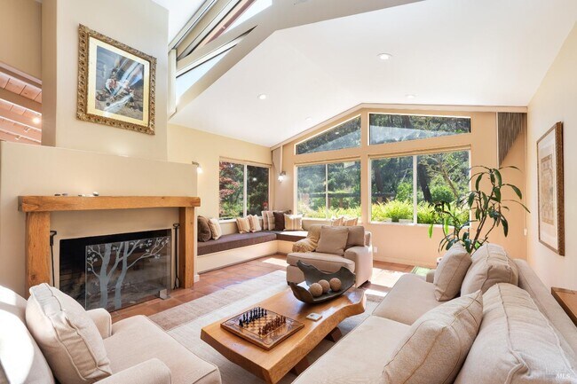 Photo - 321 Dutch Henry Canyon Rd