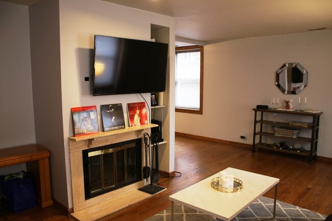 Photo - 1615 N Cleveland Ave Unit 1S