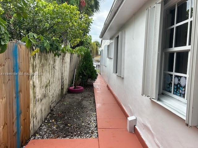 Photo - 3361 NW 16th St Unit B