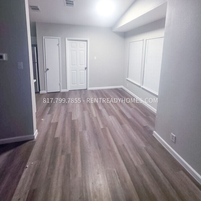 Photo - 8305 Forest Ridge Dr