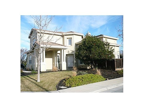 Building Photo - 17680 Bentley Dr Rental