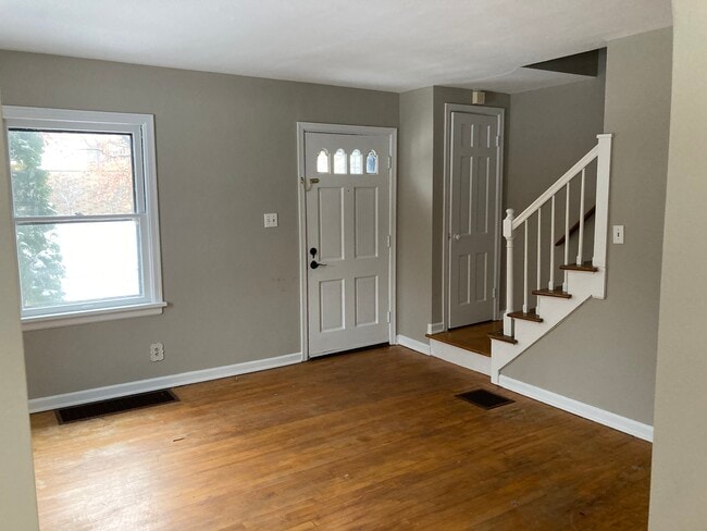 Photo - 1334 Huffman Ave