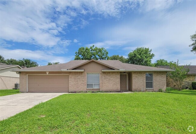 Building Photo - 5607 Country Green St Rental