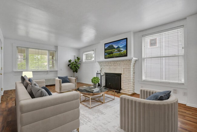 Photo - 716 N Walnut St