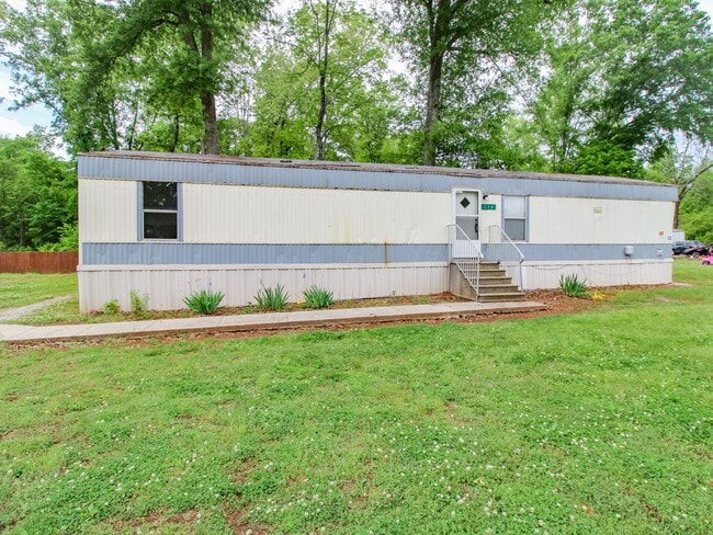 Cozy Country Living – Trailer Home for Rent - Cozy Country Living – Trailer Home for Rent