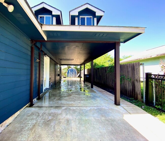 Photo - 4834 Birdie Ln