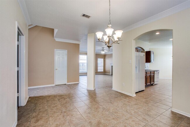 Photo - 9907 Valance Way