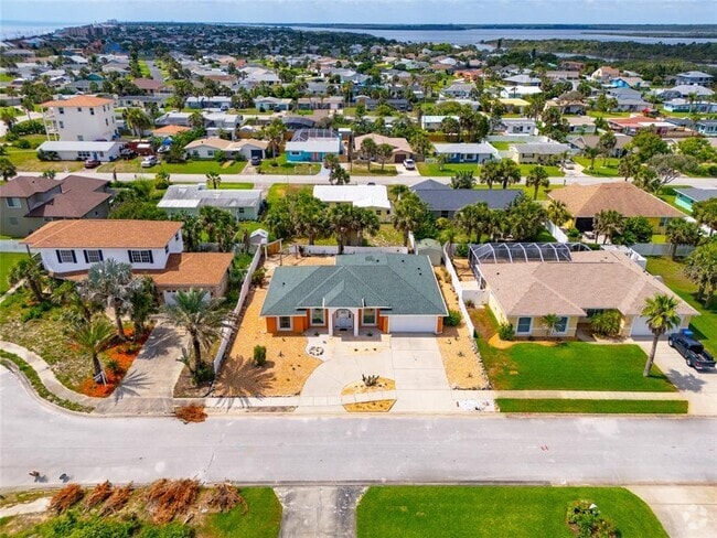 Building Photo - 142 Heron Dunes Dr Rental