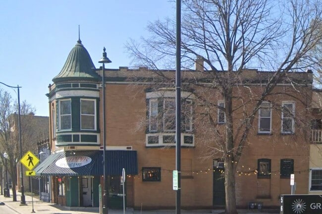 Photo - 701 W Hillgrove Ave Unit 1-A