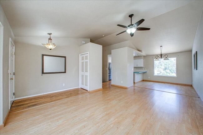 Photo - Tri-Level Home Close to The Village!