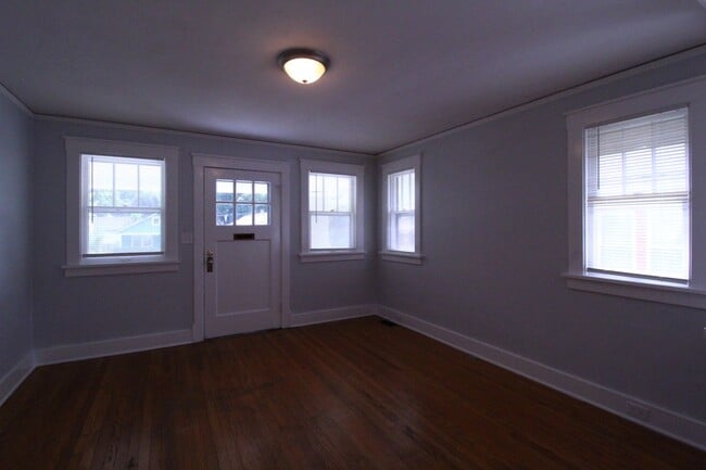 Photo - November FREE On This 2 Bedroom 1 Bath Hom...