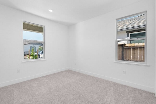 Photo - 8069 Gwinn Cir