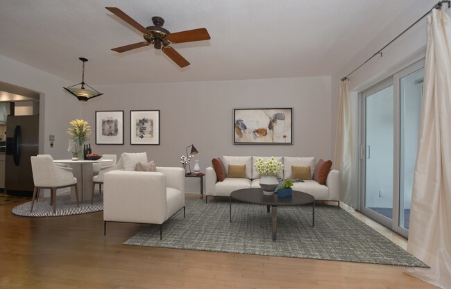 Photo - 215 NE 16th Ave Unidad #301 Rental