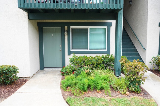 Building Photo - 23214 Orange Ave Unit #1 Rental