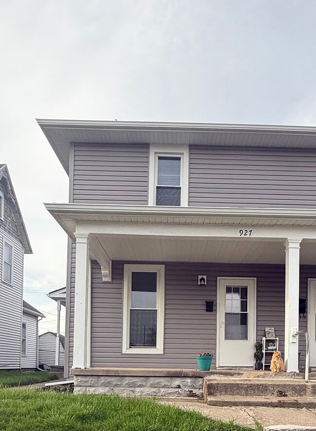 Photo - 927 W Greene St Unit 927 west green street