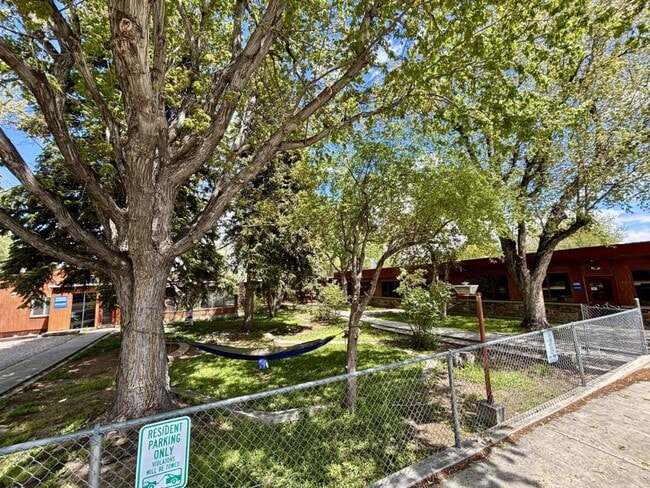 Photo - 620 Washakie St