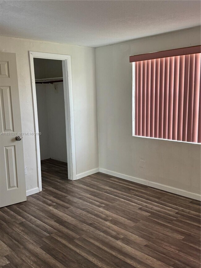 Photo - 1240 NW 86th St